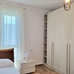 Bay Breeze 293 Appartement Plazhi San Pietro