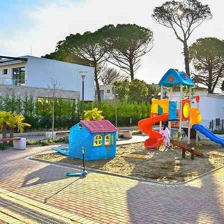 Апартаменты Bay Breeze 293