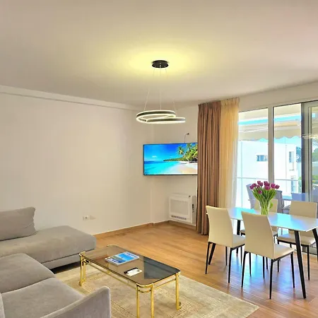 Bay Breeze 293 *