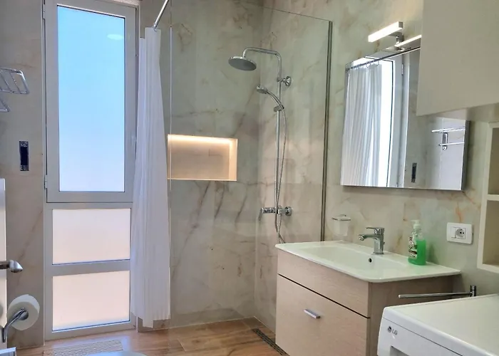 Bay Breeze 293 Plazhi San Pietro